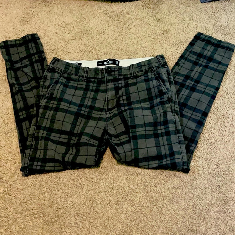Hollister chino